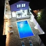 Sale Buna Villa *