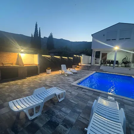 Villa Sale Buna